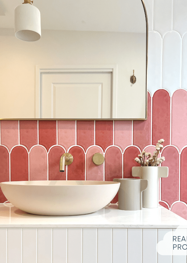 TileCloud TILE Fitzroy Gloss Mixed Pink Feather Tile