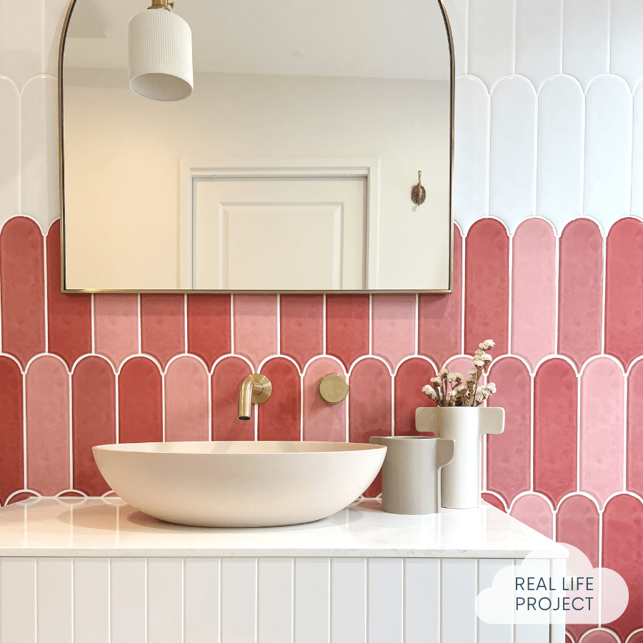 TileCloud TILE Fitzroy Gloss Mixed Pink Feather Tile