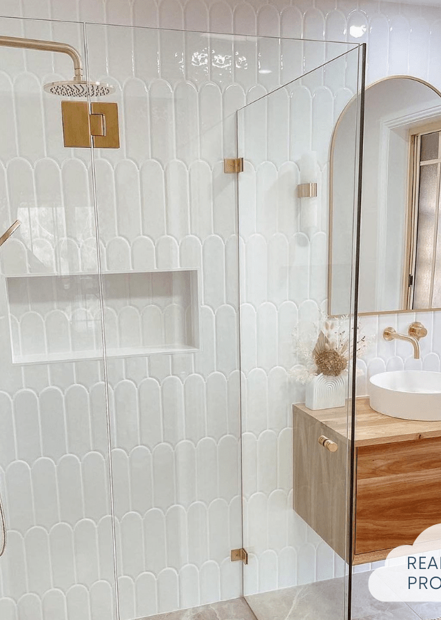 TileCloud TILE Fitzroy Gloss White Feather Tile