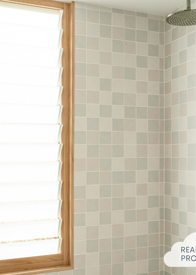 TileCloud TILE Newport Matte Mixed White Small Square Tile